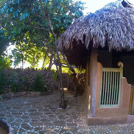 Utopia Rote Lodge Nembrala Exterior foto